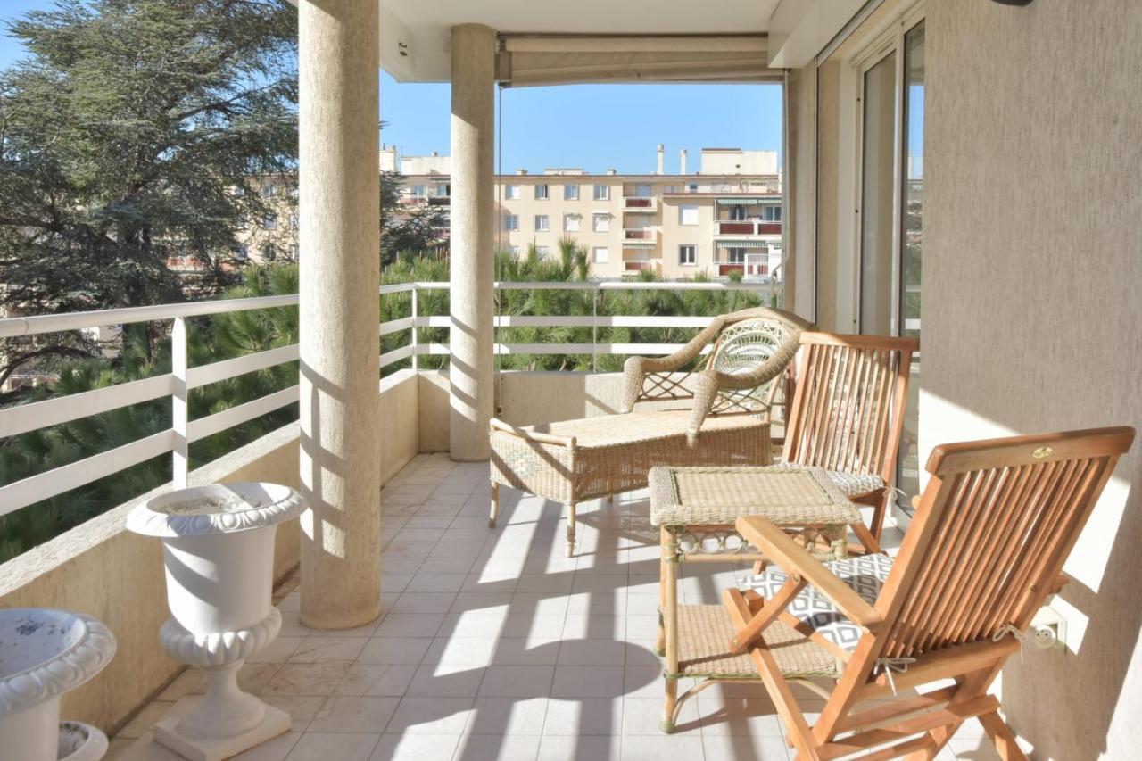 3-br Sea View Swimming Pool Appartement *